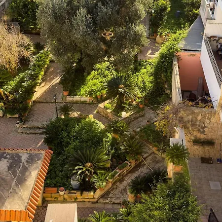 New Penthouse Near Airport, With Outdoor Bbq Area Zurrieq